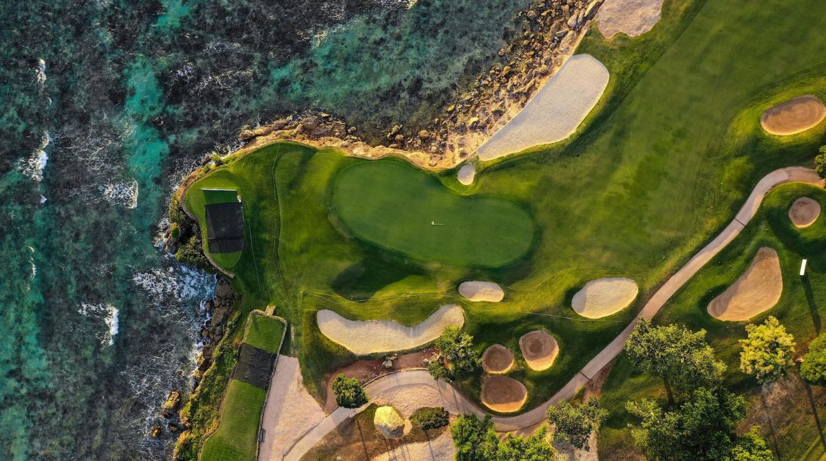 teeth-of-the-dog-golf-course